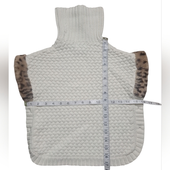 Aspen Kids Ivory Turtle Neck Sweater Vest Poncho Size 5/6years - Picture 3 of 6
